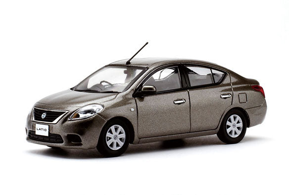 NISSAN LATIO N17 TITANIUMGRAY  HOBBY GOODS   KWAM002149