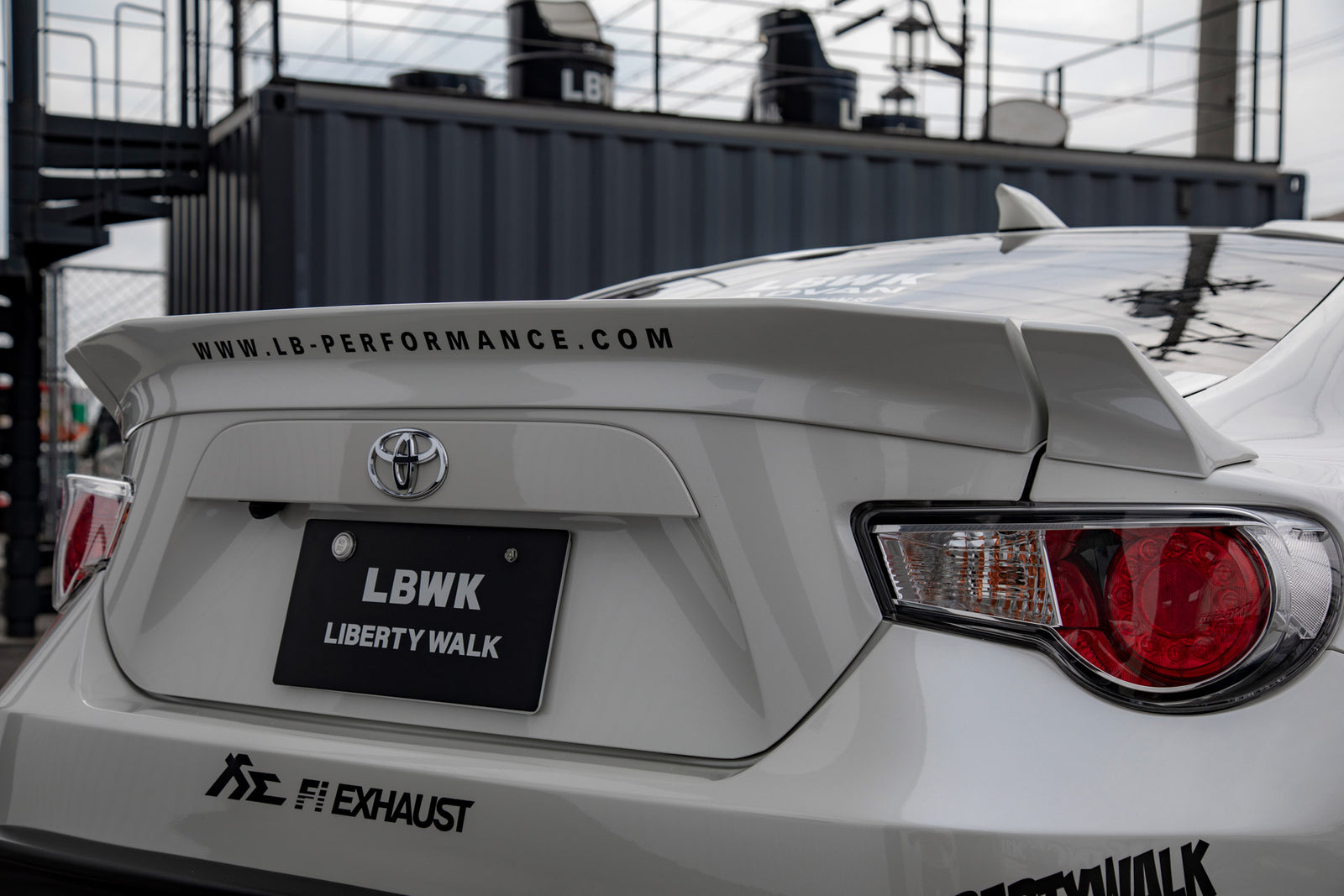 LIBERTY WALK LB★NATION LB REAR WING VER.2 FRP FOR TOYOTA 86 ZN6 LIBERTY-WALK-00018