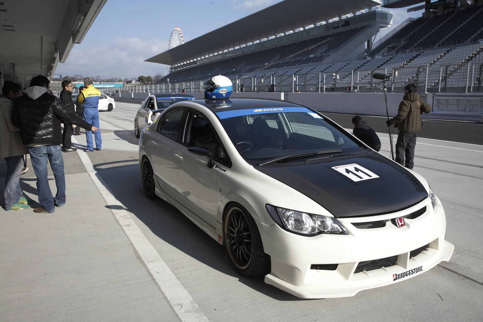 SPOON S-TAI BUMPER   For HONDA CIVIC FD2 71101-FD2-000