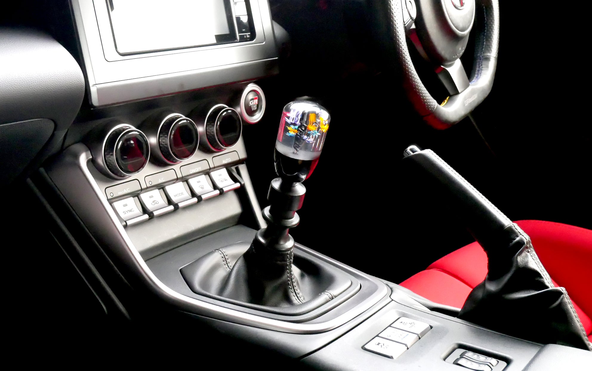 GREDDY SUICHUHANA SHIFT KNOB 18001894 - Black Hawk Japan
