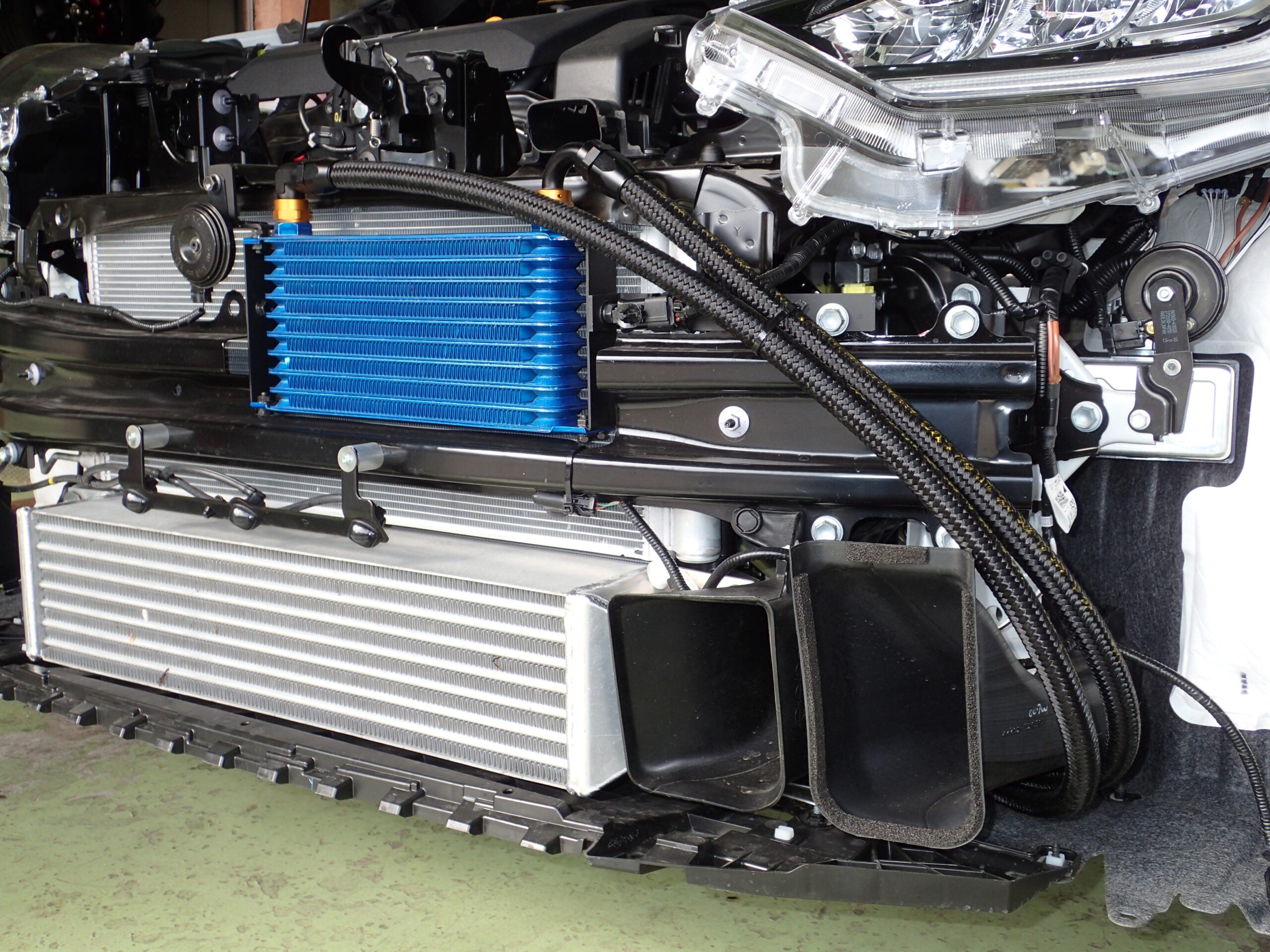 G Reddy Exposed Intercooler