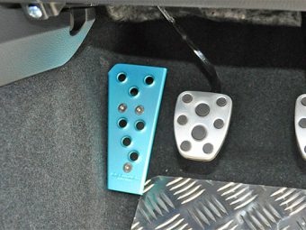 LAILE BEATRUSH DRIVER'S FOOTREST BLUE For SUBARU WRX STi VAB S46024DR