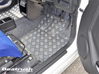 LAILE BEATRUSH FLOOR PANEL DRIVER AND PASSENGER SET  For SUZUKI ALTO HA36S S78502FPS