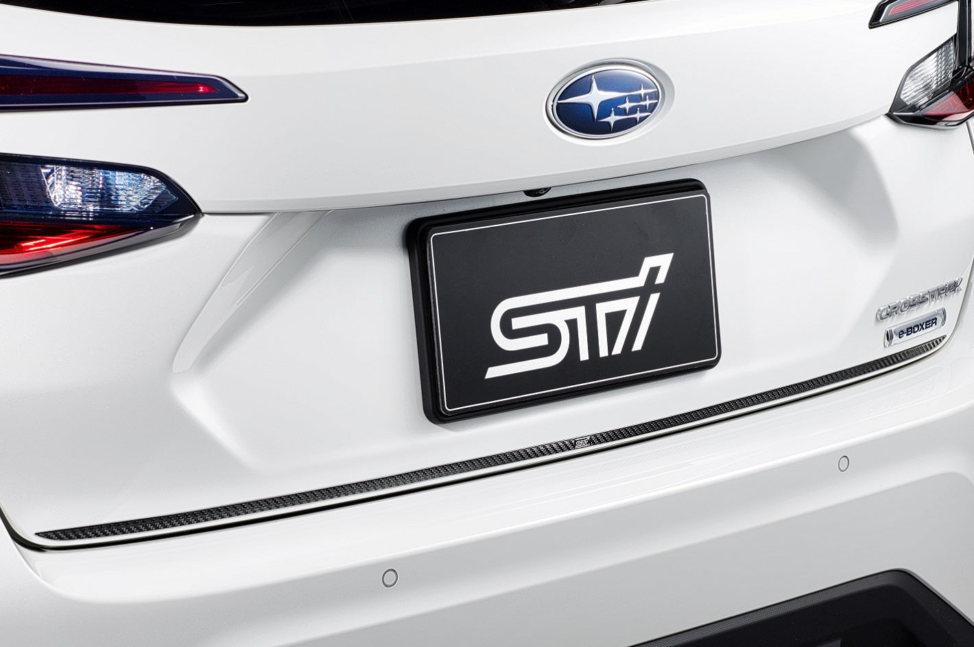 STI TAIL GATE GARNISH BLACK FOR SUBARU CROSSTREK GU ST91042G2010