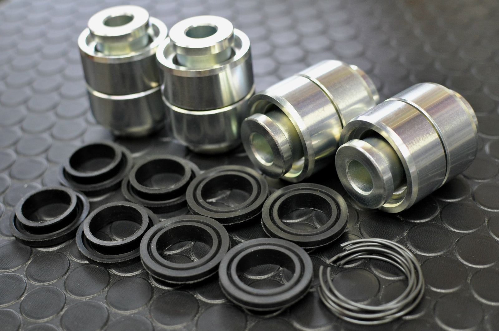 CSOHARA DAMPER LOWER PILLOW BUSH WITH CAROSSE BOOTS 4 PCS FOR HONDA S2000 AP1 AP2 CSOHARA-00007