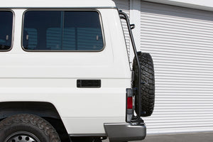 JAOS REAR LADDER II BLACK FOR TOYOTA LAND CRUISER 70 B232241BBK