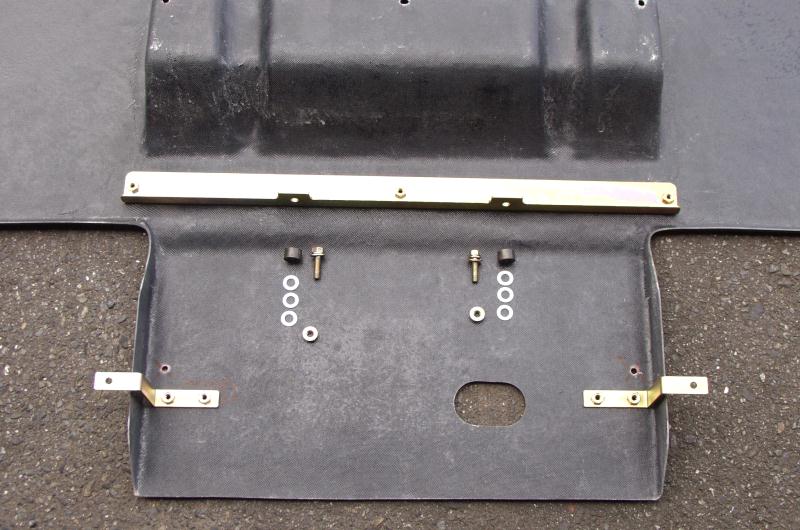 KANSAI SERVICE FRP FRONT UNDERCOVER FOR NISSAN SKYLINE GT-R BNR32 KAN041