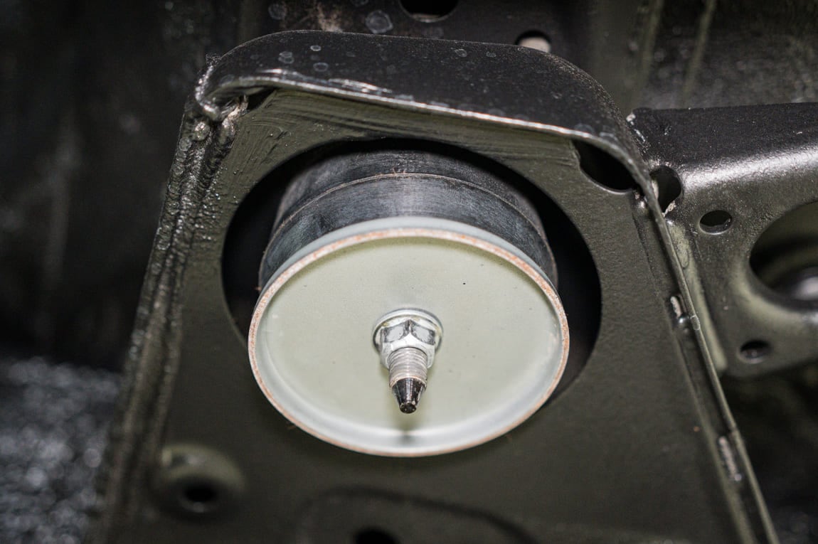 SHOWA GARAGE QUICK BODY MOUNT REINFORCED BUSH STREET 60 FOR SUZUKI JIMNY JB64 JB74 S00160