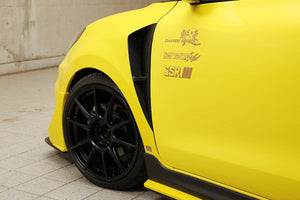 CHARGE SPEED 15MM WIDE FRONT FENDER WITH DUCT FRP FOR SUZUKI SWIFT SPORT ZC33S CAHRGESPEED-00012