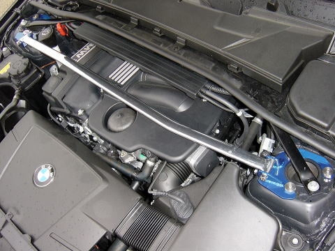 KAWAI WORKS FRONT STRUT BAR TYPEOS FOR BMW 3 E91 WAGON  IM0650-FTO-40 - Black Hawk Japan