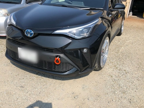 KAWAI WORKS FRONT TYPE FOLDABLE TOW HOOK FOR TOYOTA C-HR NGX550 ZXY10 TY1450-RFF-88 - Black Hawk Japan