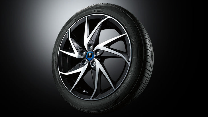 MODELLISTA 17 INCH ALUMINUM WHEEL SET 17 X 7.0J FOR TOYOYA PRIUS ZVW51 D2426-50530